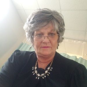 Meet your Posher, Virginia